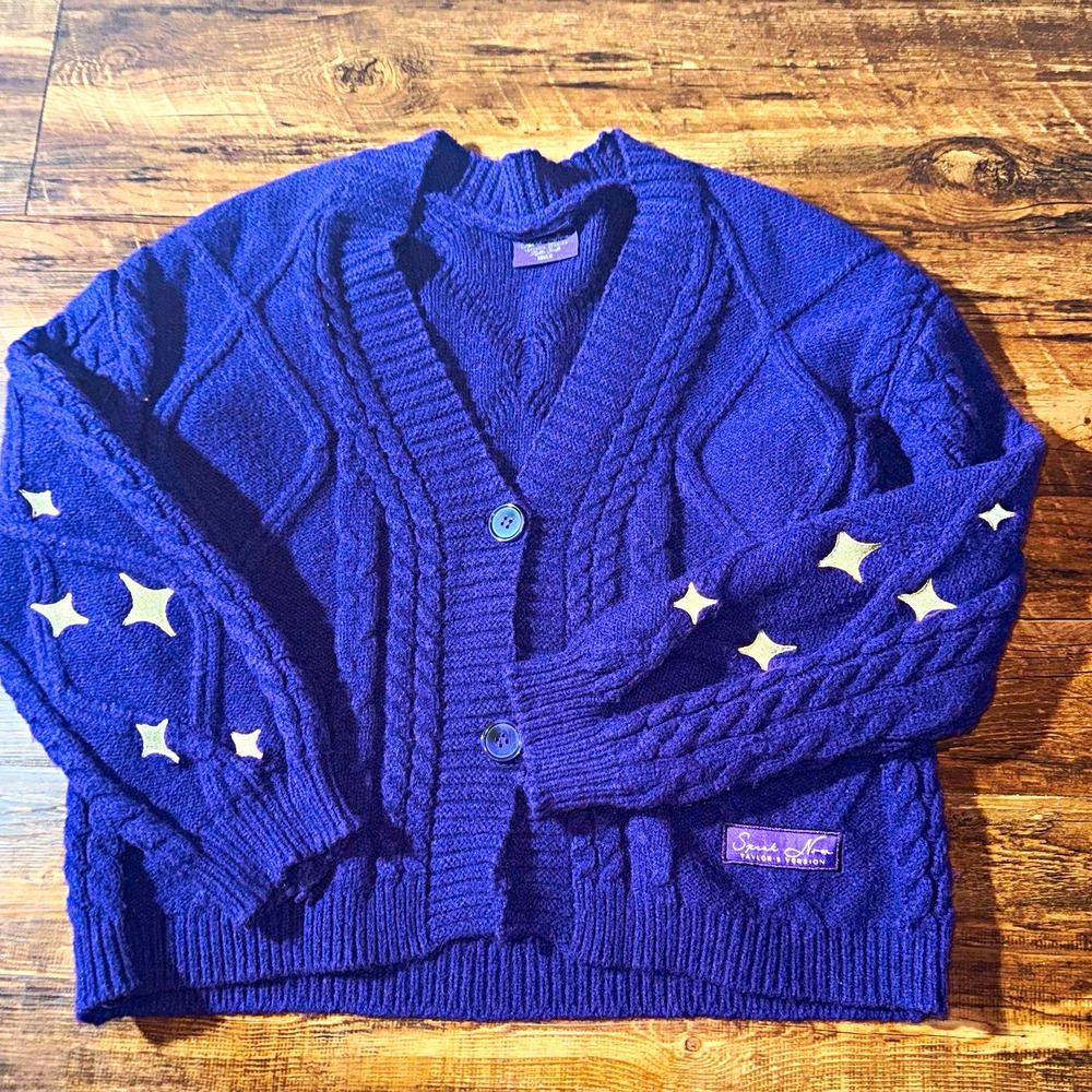 Speak Now Taylor's Version Purple Cable Knit Star Button Cardigan Sweater MD/LG